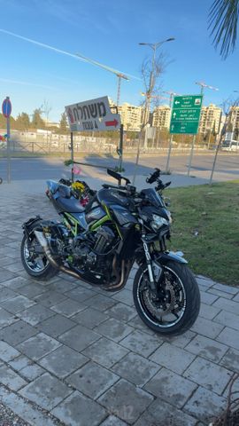 מודעת רכב קאוואסאקי Z900