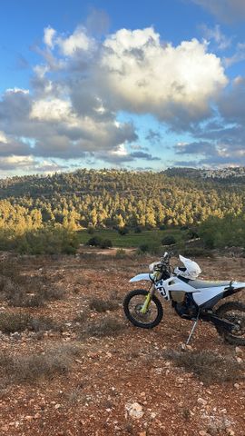 מודעת רכב הוסקוורנה FE250