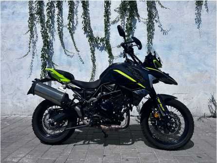 מודעת רכב בנלי TRK702X