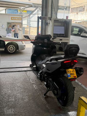 מודעת רכב ימאהה Tmax 560