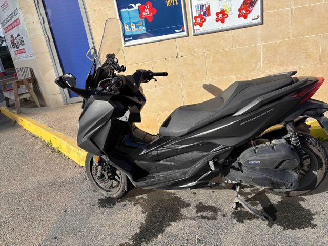 מודעת רכב הונדה FORZA125