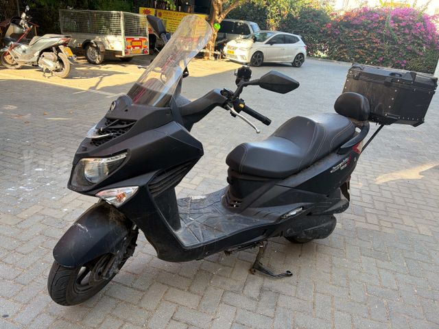 מודעת רכב סאן יאנג ג'וי רייד 125