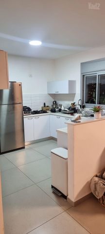 Holon, Israel 3
