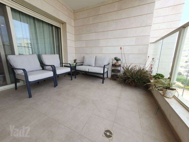 דוכיפת 1