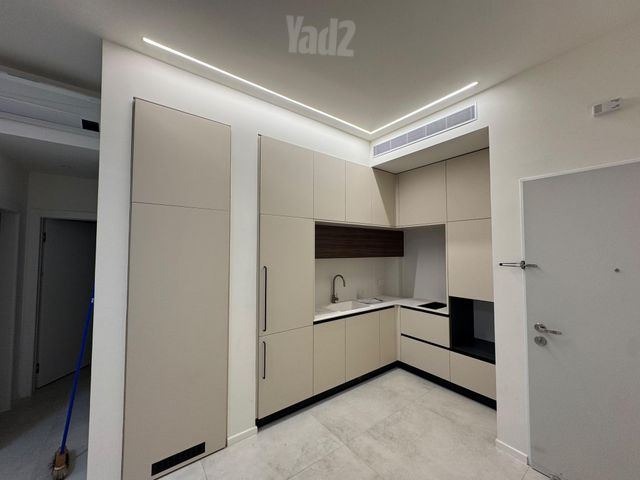 דרך שלמה 77