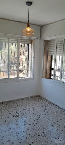 אברהם שטרן 35