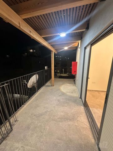 Rehovot, Israel 7