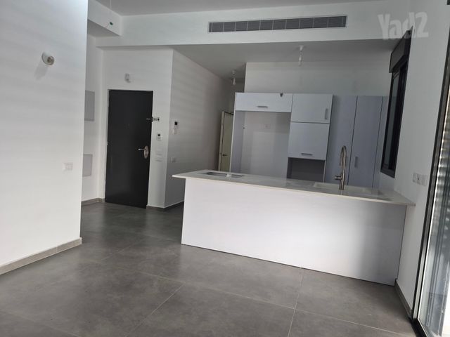 Ramat Gan, Israel 10