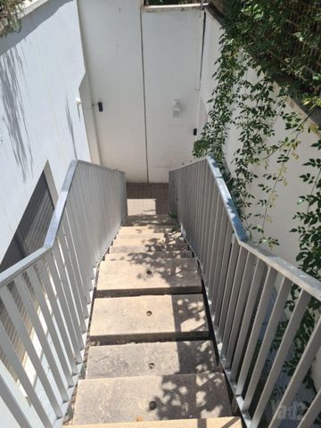 יחידת דיור להשכרה בתל אביב יפו — 4