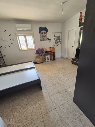מרדכי אנילביץ' 8