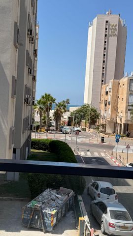 חנה סנש 22