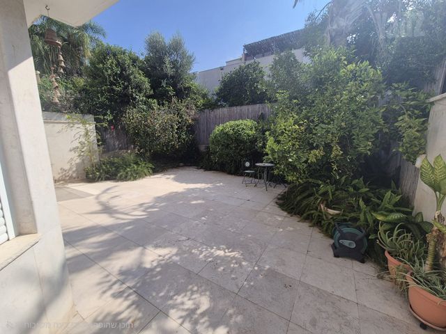 בית פרטי/ קוטג' למכירה בתל אביב יפו (תיווך)