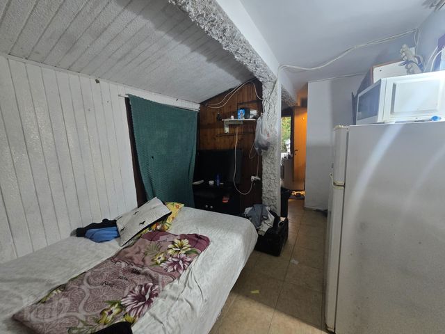 Holon, Israel 8