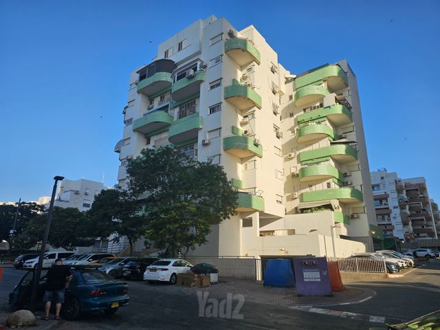 שילה 4