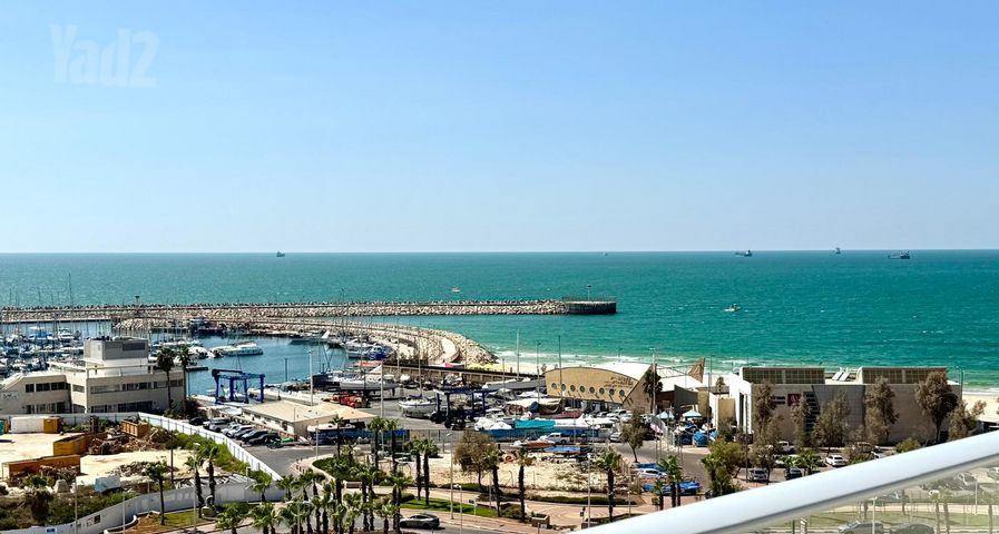 Ashdod, Israel 6