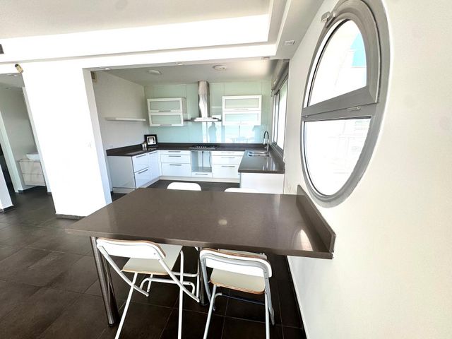 Ashdod, Israel 5