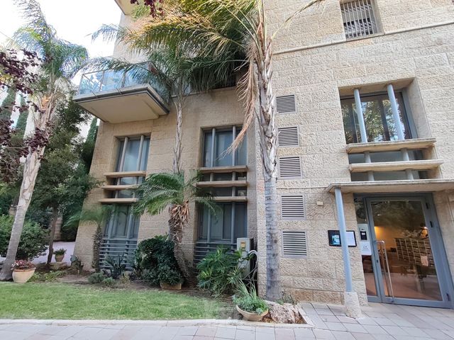דירה להשכרה בירושלים (תיווך) — 3