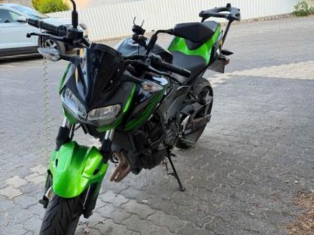 מודעת רכב קאוואסאקי Z400