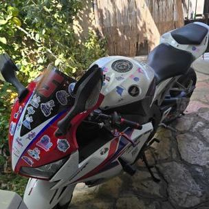 מודעת רכב הונדה CBR1000RR