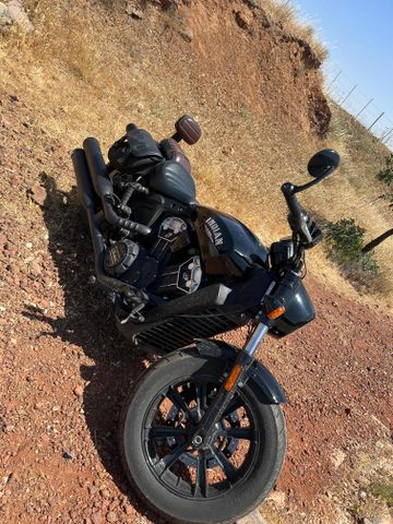 מודעת רכב אינדיאן Scout Bobber