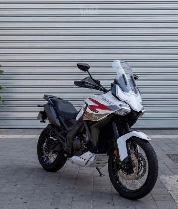 מודעת רכב זונטס 703F