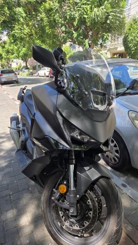 מודעת רכב הונדה FORZA750