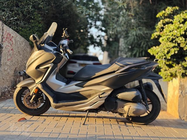 מודעת רכב הונדה FORZA300
