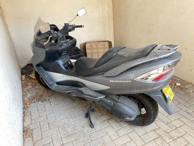 מודעת רכב סוזוקי בורגמן 400 A