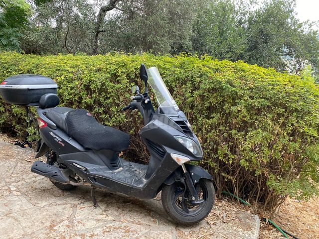 מודעת רכב סאן יאנג ג'וי רייד 125