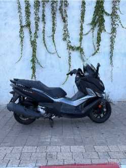 מודעת רכב סאן יאנג קרוזים 300