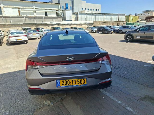 מודעת רכב יונדאי אלנטרה 1