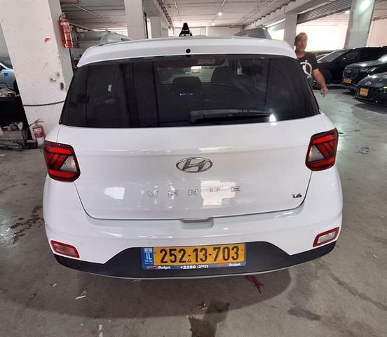 מודעת רכב יונדאי וניו 1