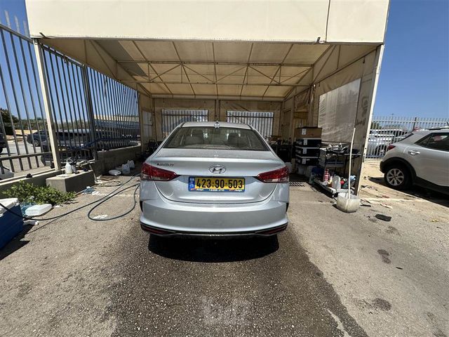 מודעת רכב יונדאי אקסנט i25 2