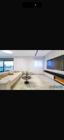 אודם 21