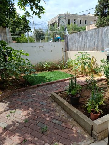 Rehovot, Israel 4