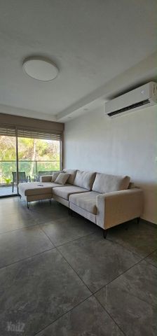 שדרות הצבי 34