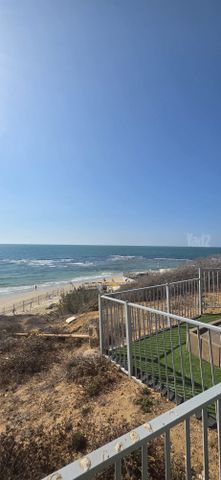 הים 