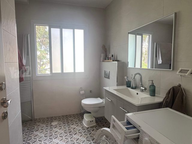דירה למכירה בירושלים (תיווך) — 2