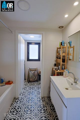 Ramat Gan, Israel 10