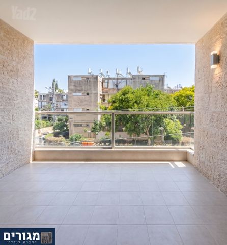 רוקח 
