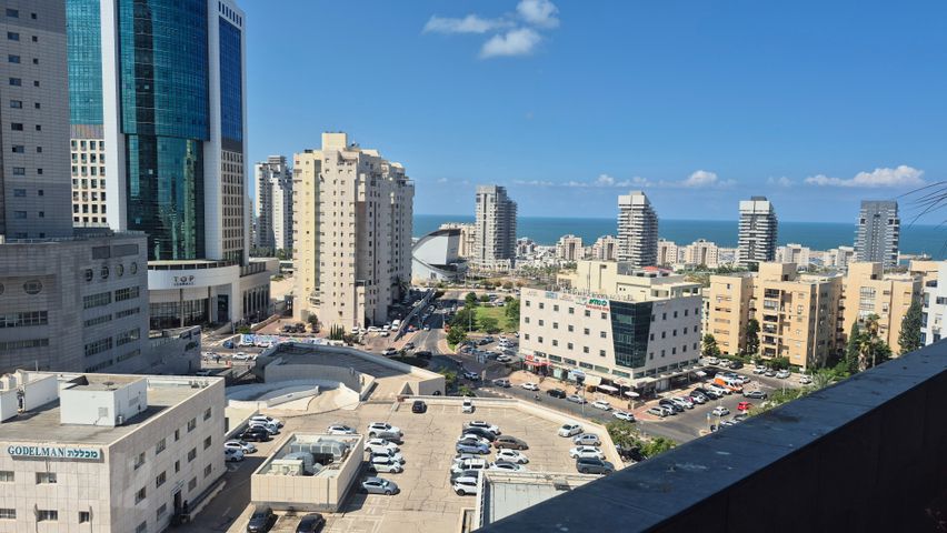 שדרות ירושלים 