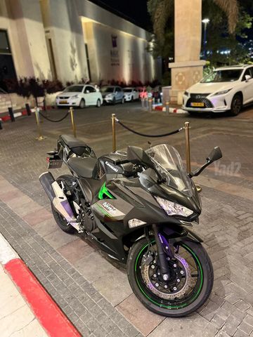 מודעת רכב קאוואסאקי נינג'ה 400