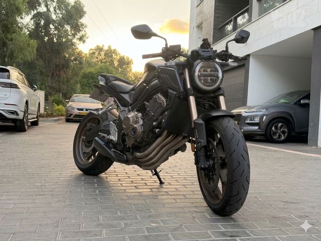 מודעת רכב הונדה CB650R