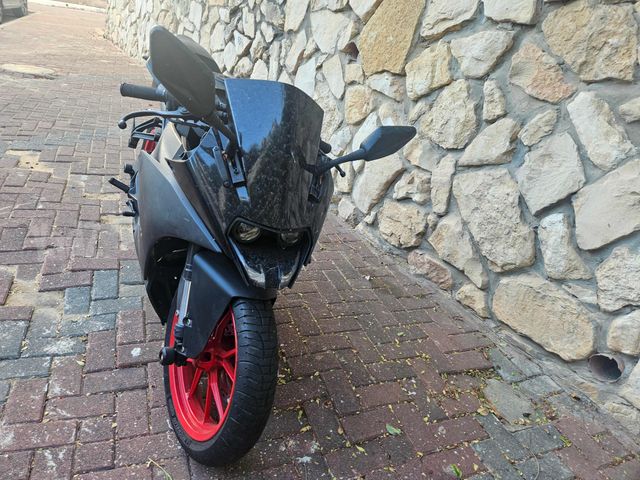 מודעת רכב KTM SuperSport RC 200