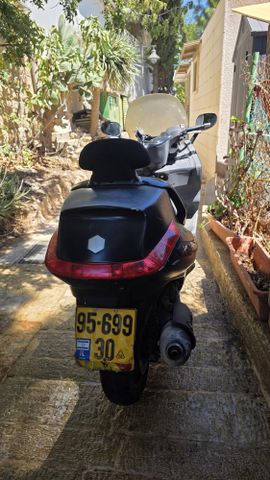 מודעת רכב פיאג'ו X-Evo 250
