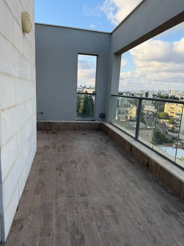 דרך עכו חיפה 42