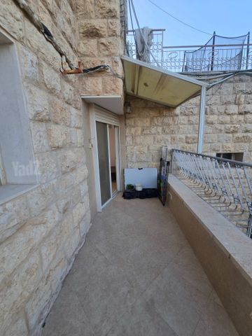 דירה למכירה בירושלים (תיווך)
