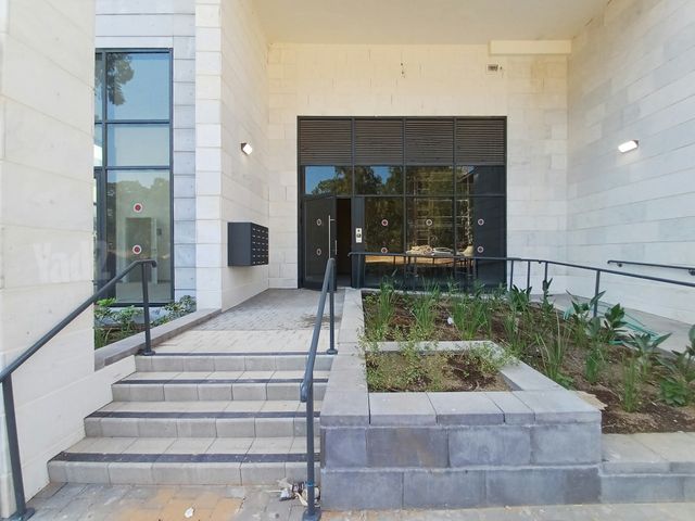 שקמים