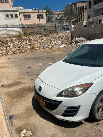 מודעת רכב מאזדה 3