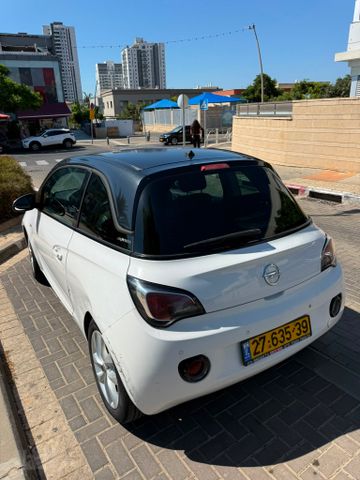 מודעת רכב אופל אדם